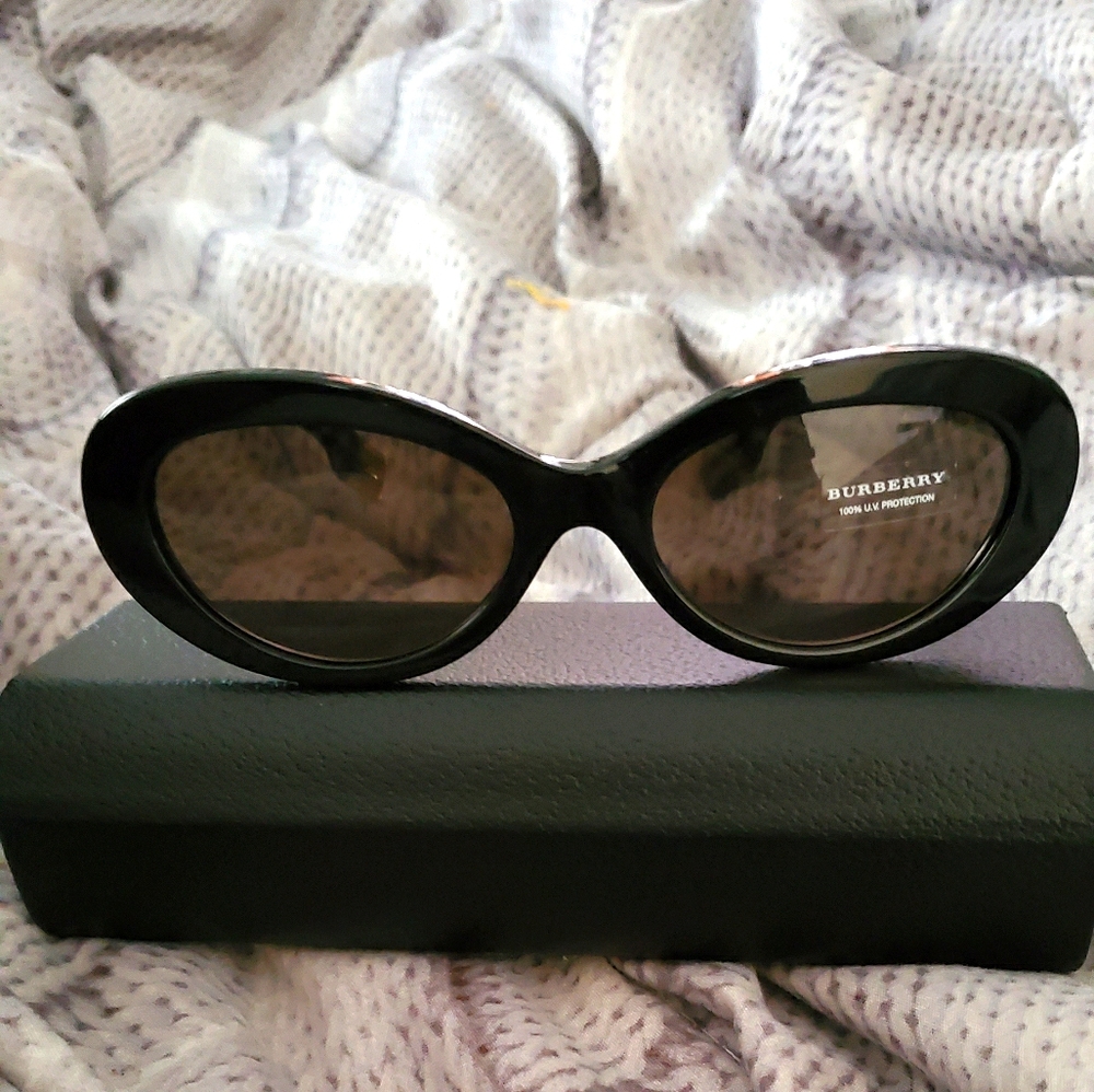 Authentic Burberry Sunglasses